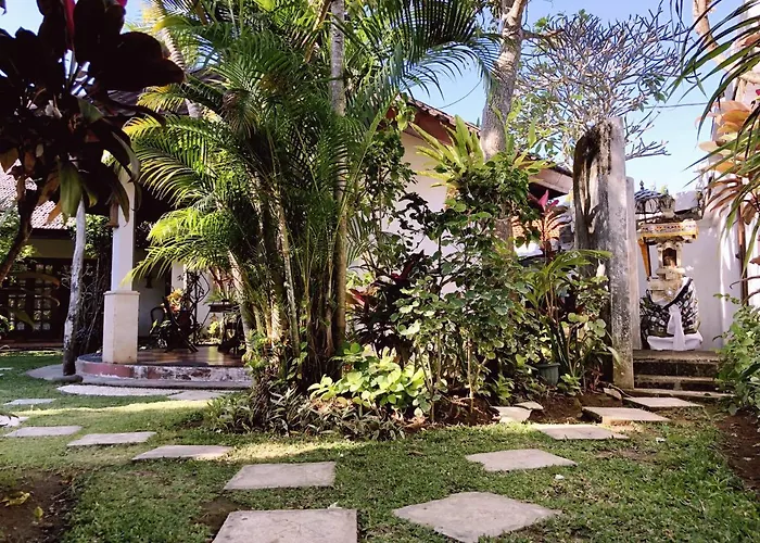 Bale Asri Bukit Séjour chez l'habitant